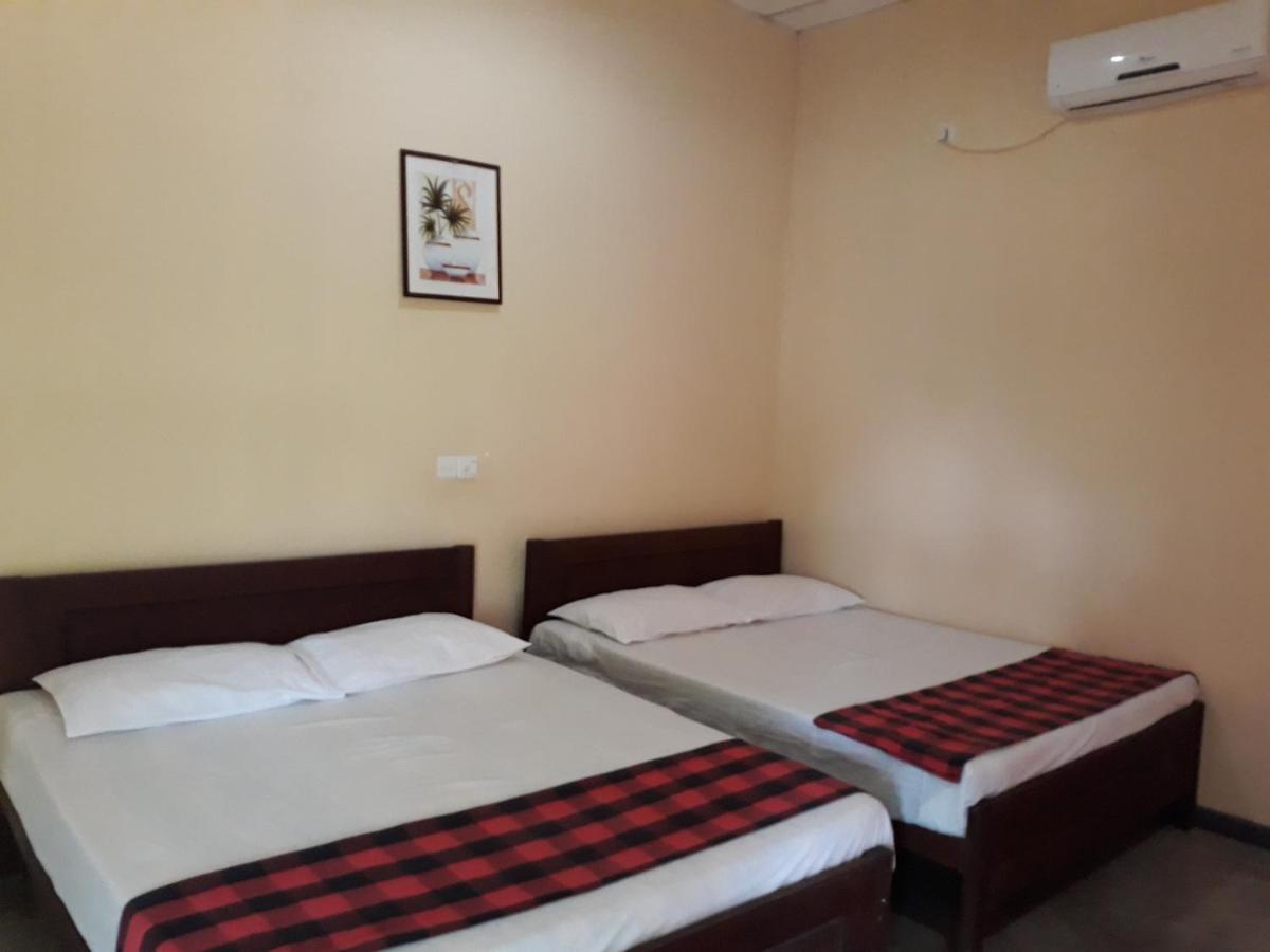 Katagamuwa Rest Hotel กตรคาม ภายนอก รูปภาพ